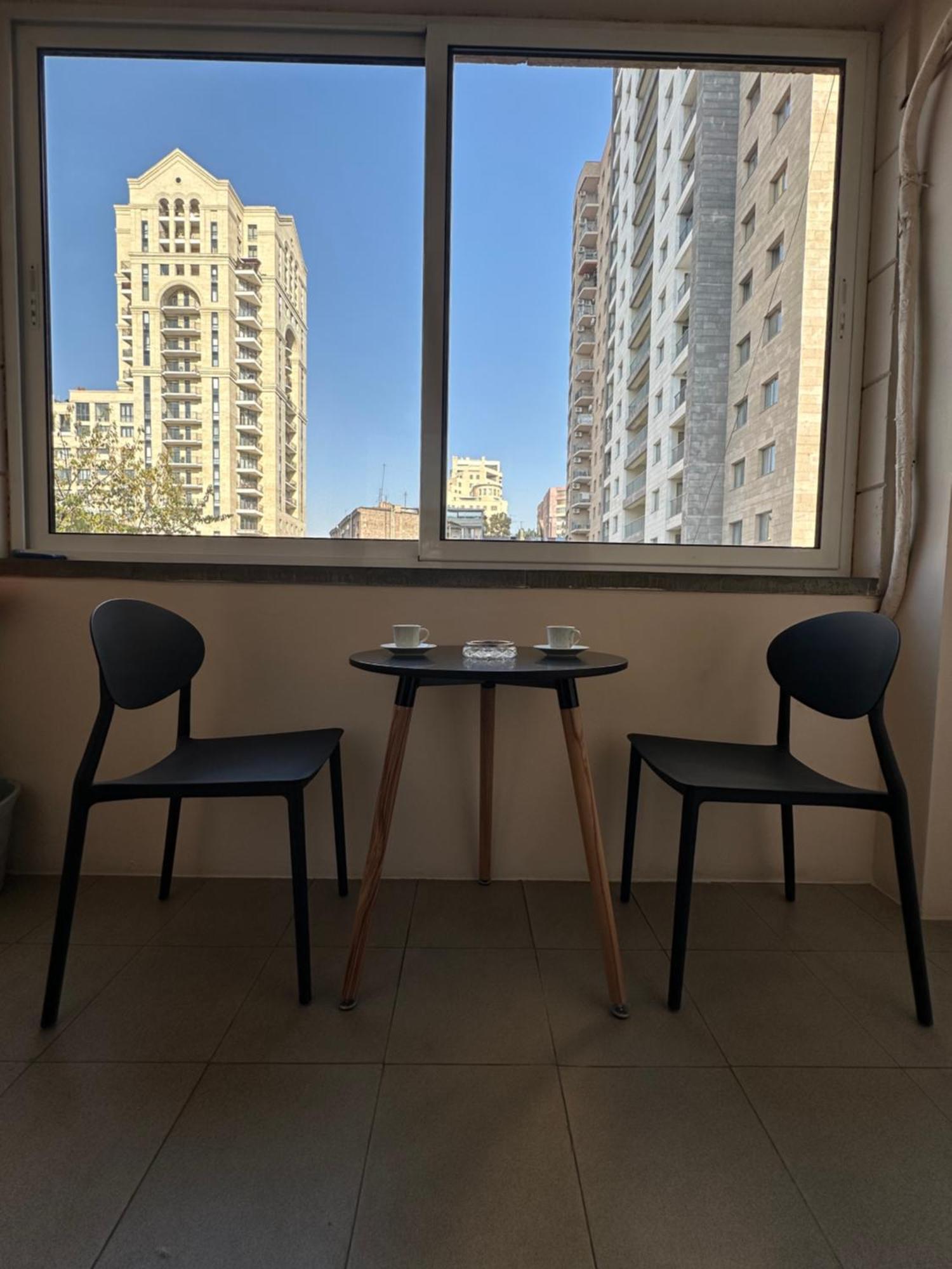 Comfortable Apartment In Center 예레반 외부 사진