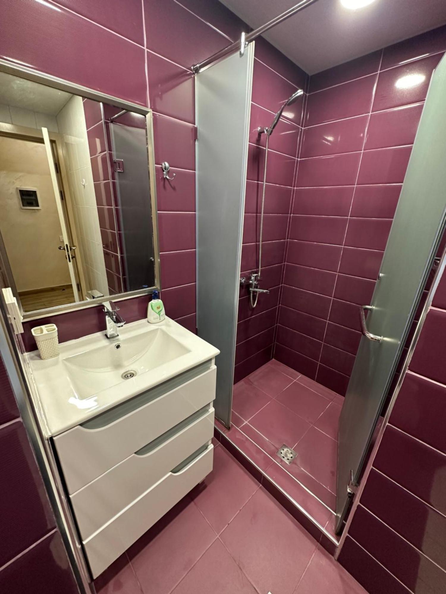 Comfortable Apartment In Center 예레반 외부 사진