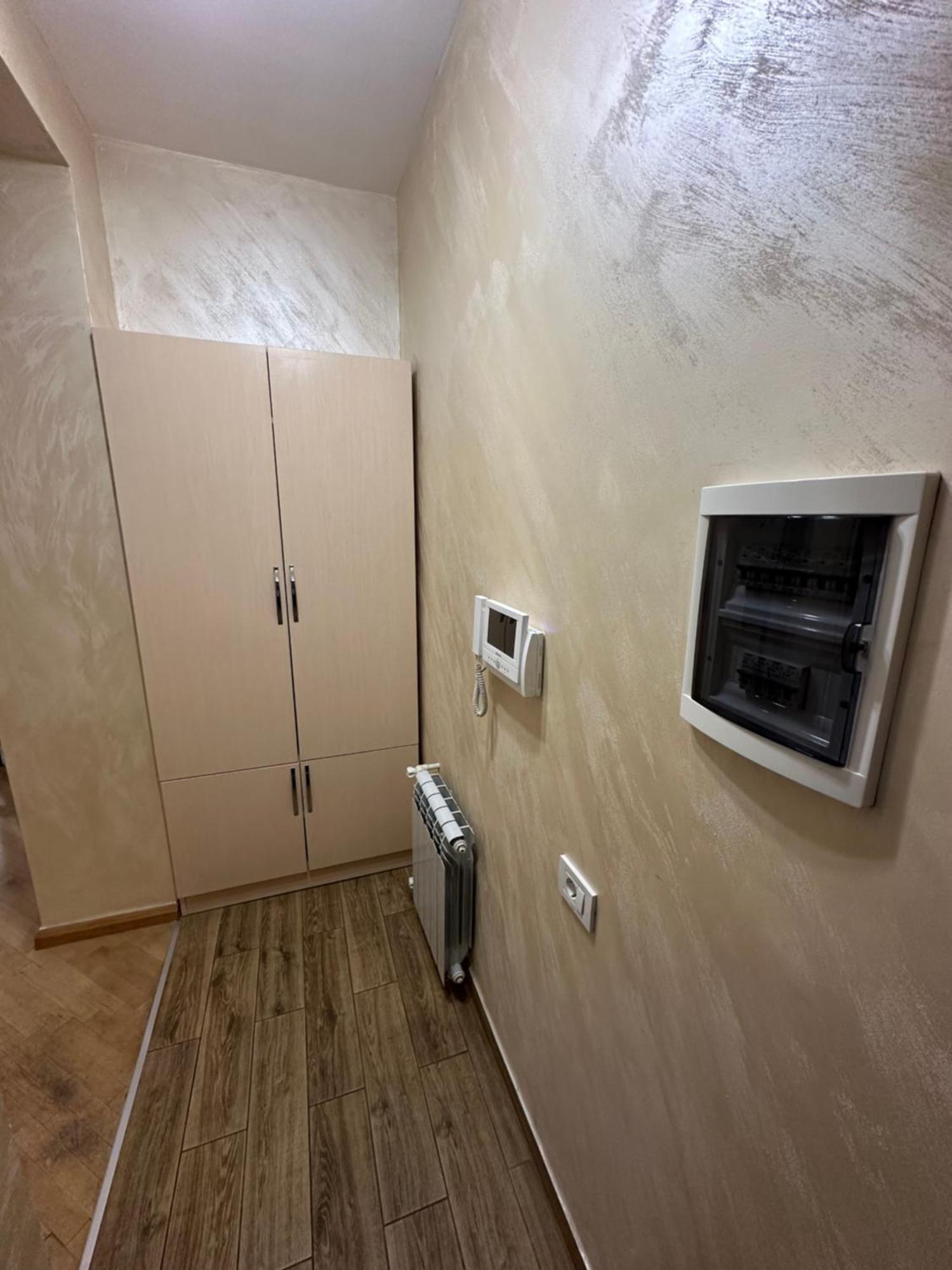 Comfortable Apartment In Center 예레반 외부 사진