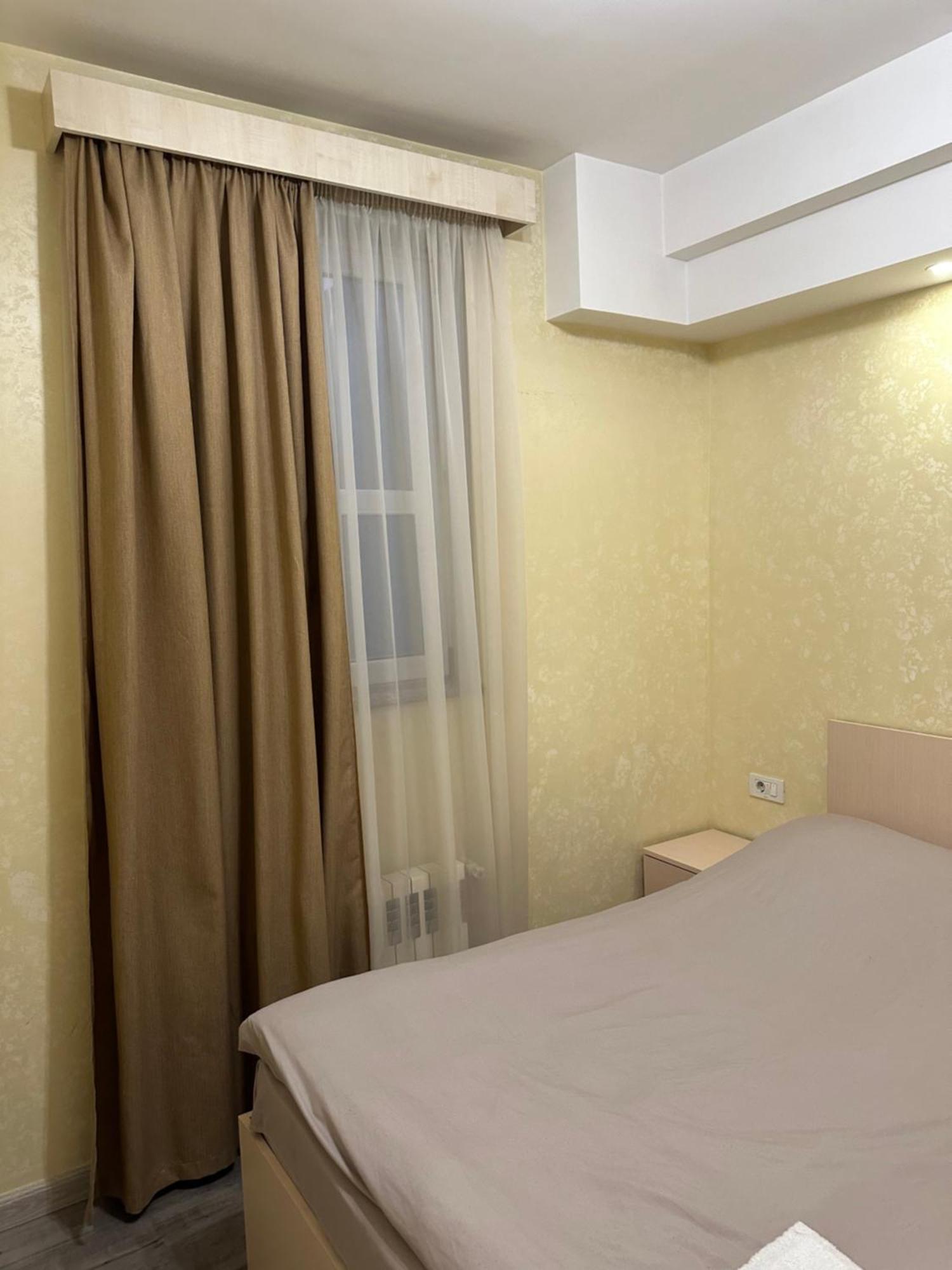 Comfortable Apartment In Center 예레반 외부 사진