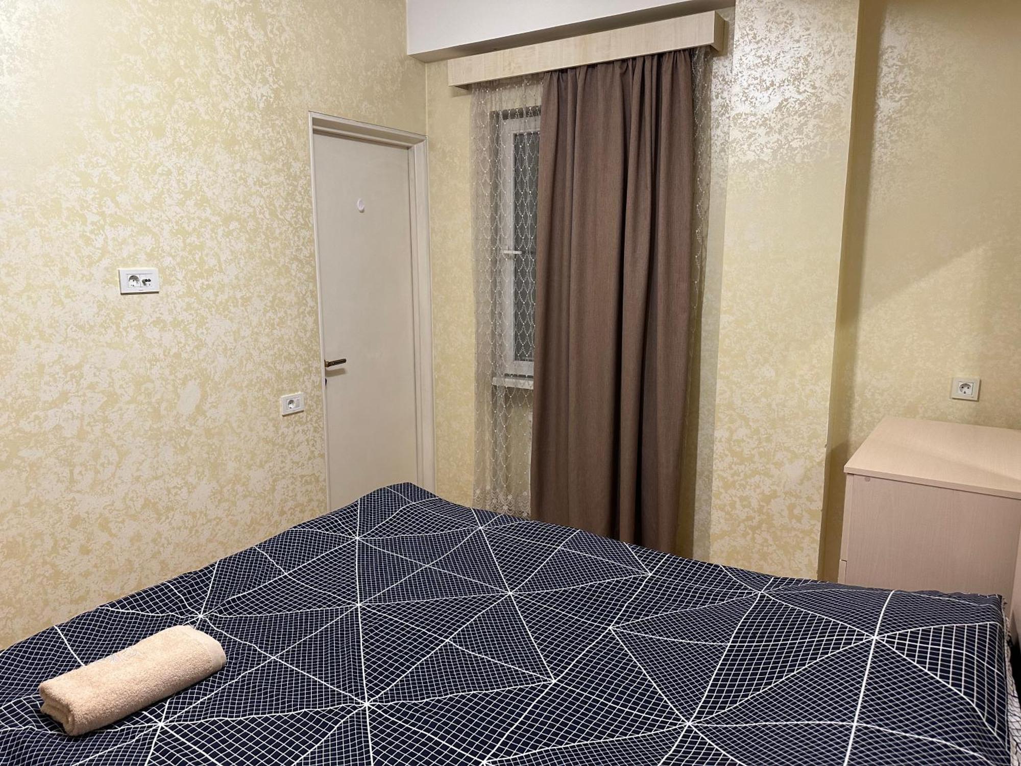 Comfortable Apartment In Center 예레반 외부 사진