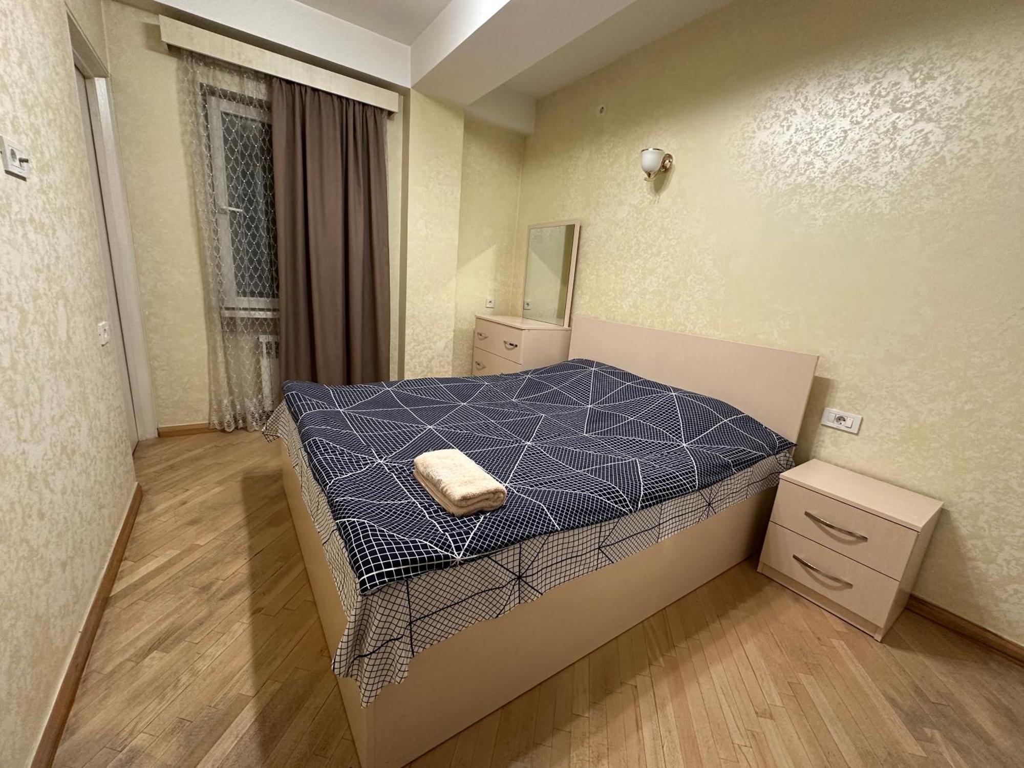 Comfortable Apartment In Center 예레반 외부 사진