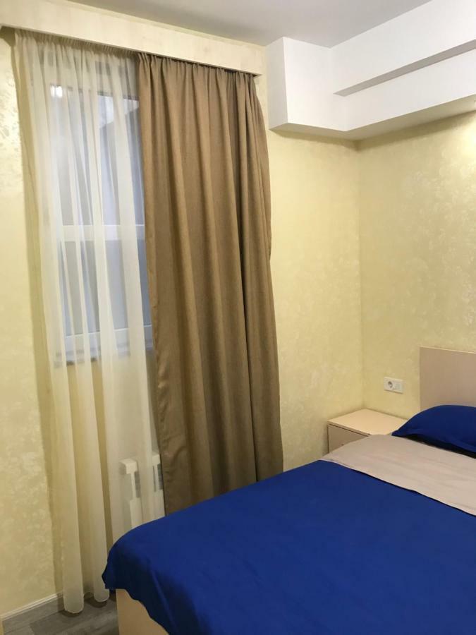 Comfortable Apartment In Center 예레반 외부 사진
