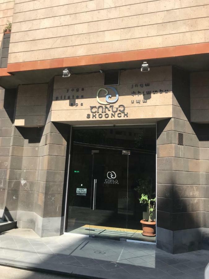 Comfortable Apartment In Center 예레반 외부 사진